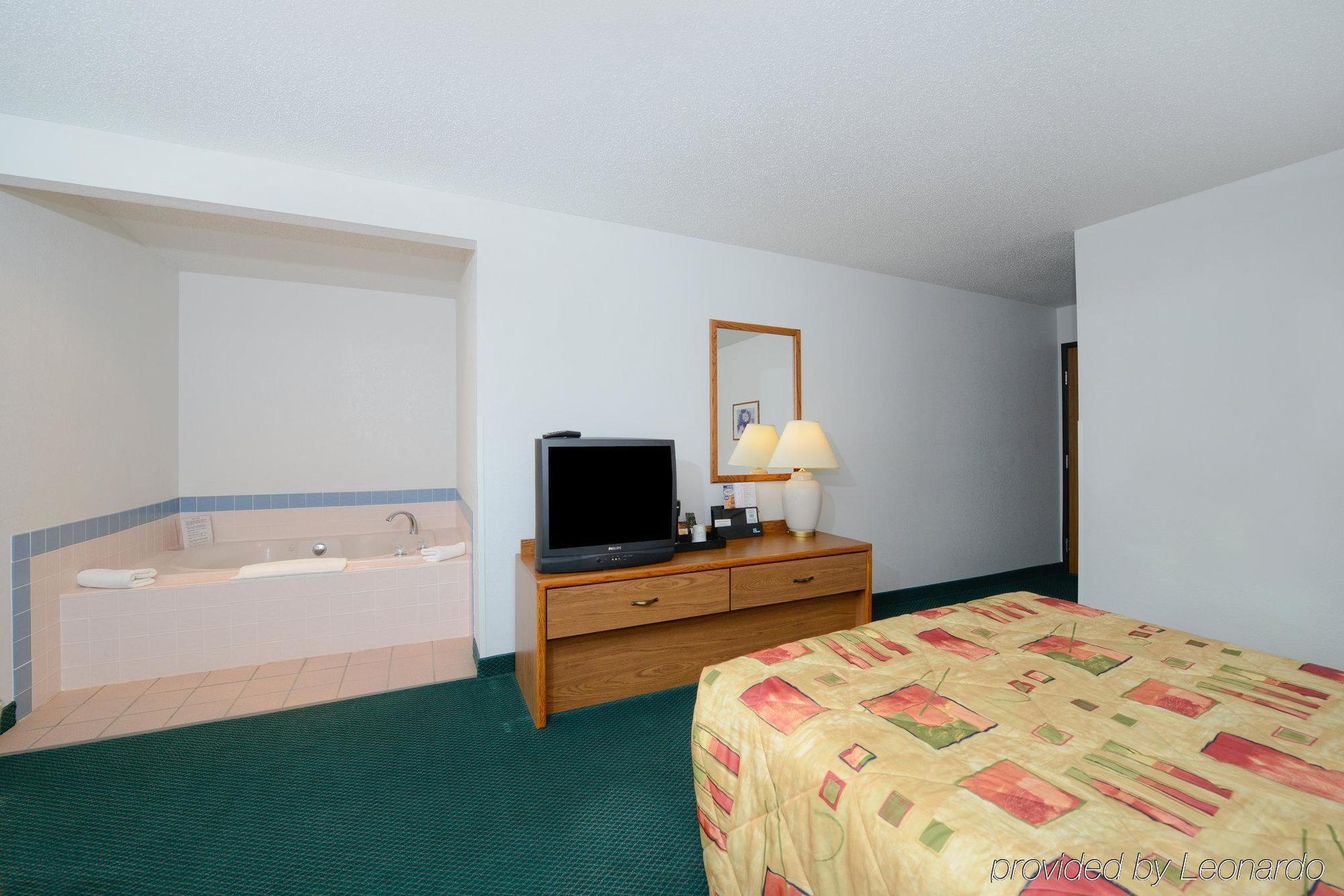 Americas Best Value Inn Шарлотт Экстерьер фото