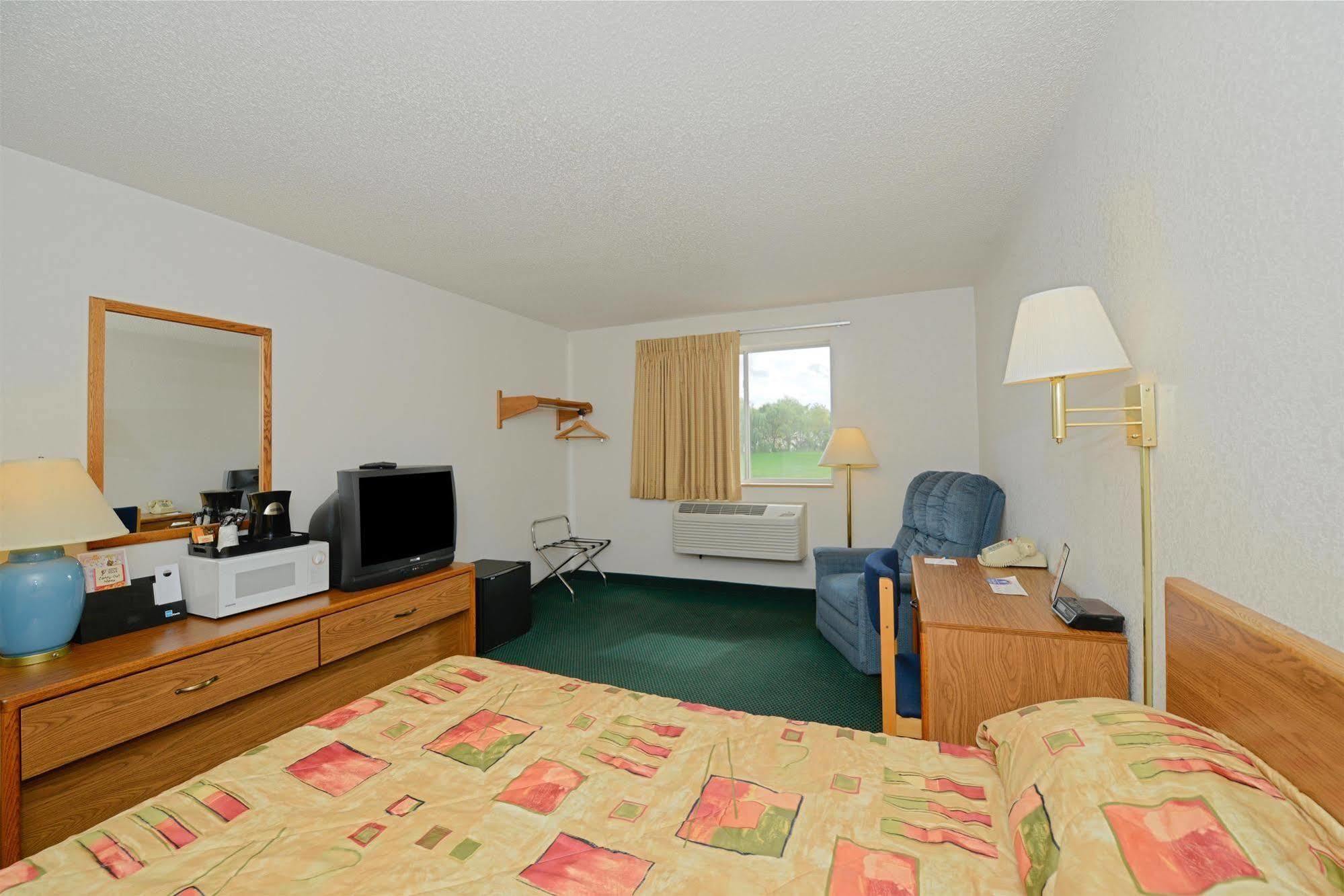 Americas Best Value Inn Шарлотт Экстерьер фото